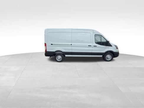 New 2026 Ford Transit 250 148 Medium Roof Extended AWD w/ Load Area Protection Package image 7