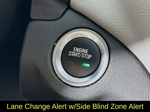 Used 2024 Chevrolet Equinox LS w/ LS Convenience Package image 20