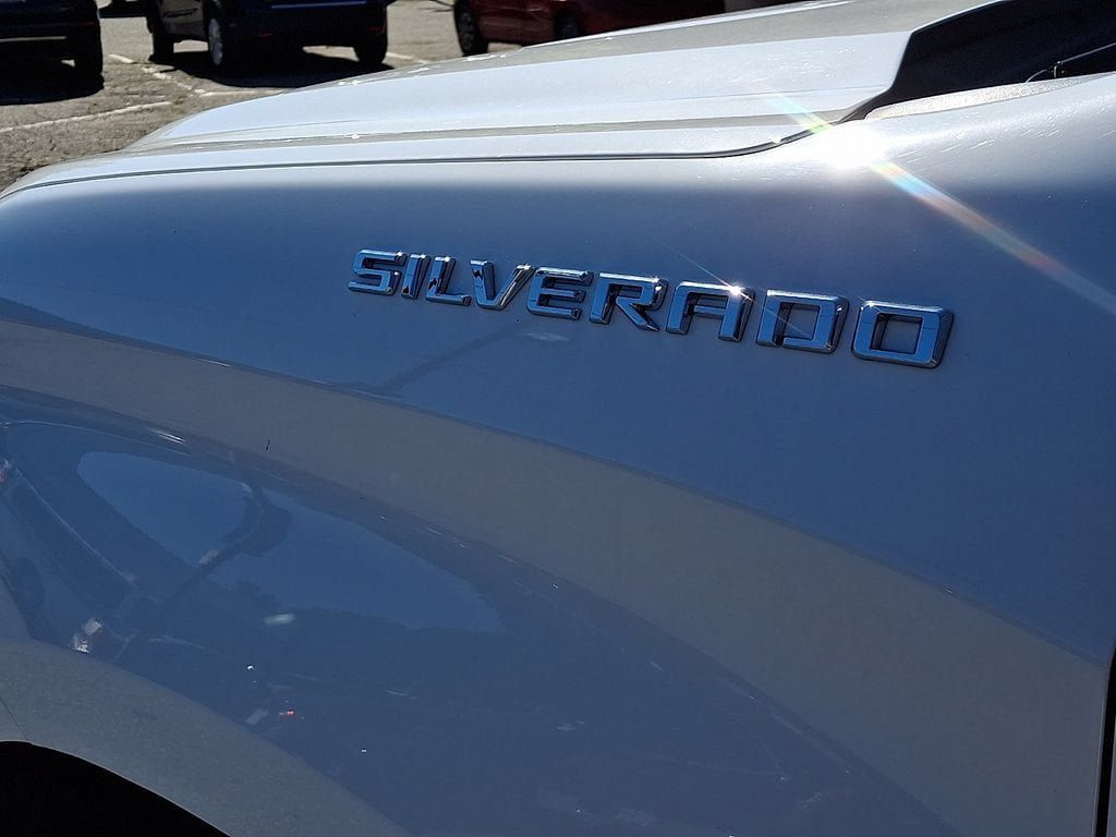 Used 2023 Chevrolet Silverado 1500 W/T AWD/4WD image 36