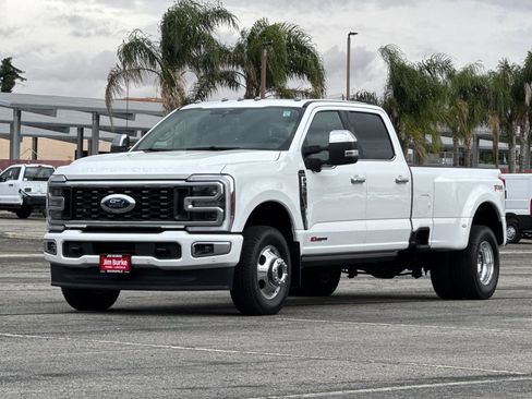 Certified 2026 Ford F350 Platinum w/ Platinum Plus Package AWD/4WD image 7