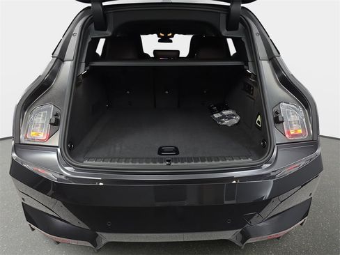 New 2026 BMW iX xDrive45 image 12