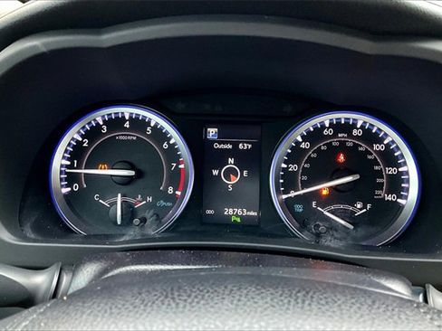 Used 2019 Toyota Highlander Limited image 19