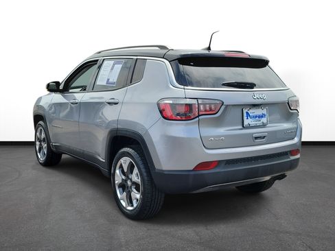 Used 2019 Jeep Compass Limited AWD/4WD image 3