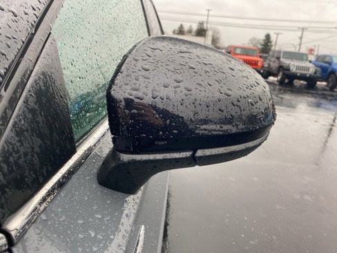 New 2024 Volkswagen Taos SE image 14