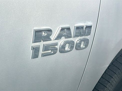 Used 2016 RAM 1500 Express image 9