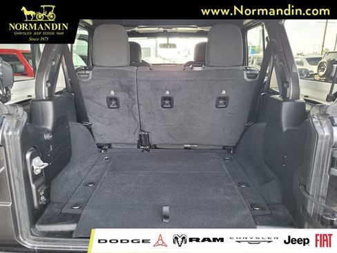 Used 2020 Jeep Wrangler Unlimited Sport AWD/4WD image 19