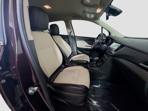 Used 2017 Buick Encore Preferred FWD image 29
