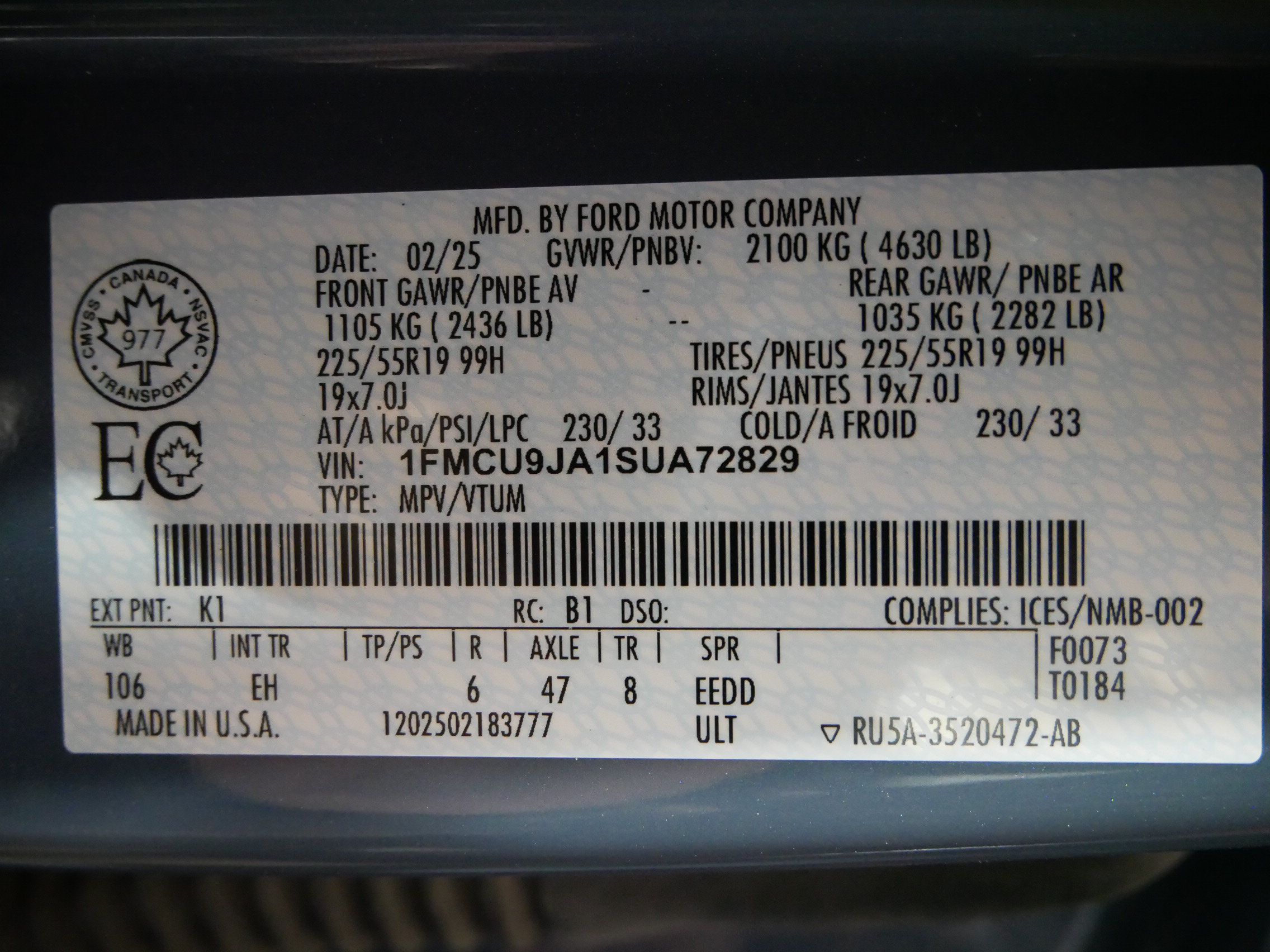 Used 2025 Ford Escape Platinum AWD/4WD image 30