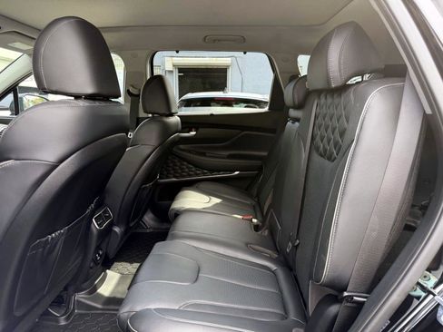 Used 2022 Hyundai Santa Fe Limited AWD/4WD image 12