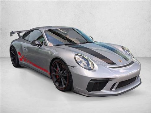 Used 2018 Porsche 911 GT3 image 3