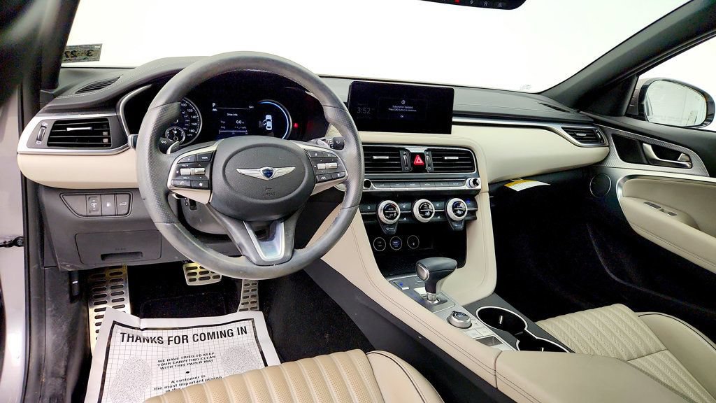 Used 2022 Genesis G70 3.3T w/ Sport Advanced Package AWD/4WD image 11