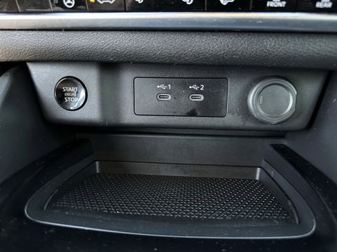 Certified 2025 Nissan Rogue SV w/ SV Premium Package image 29