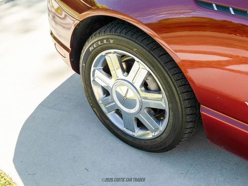 Used 2004 Ford Thunderbird Deluxe image 89