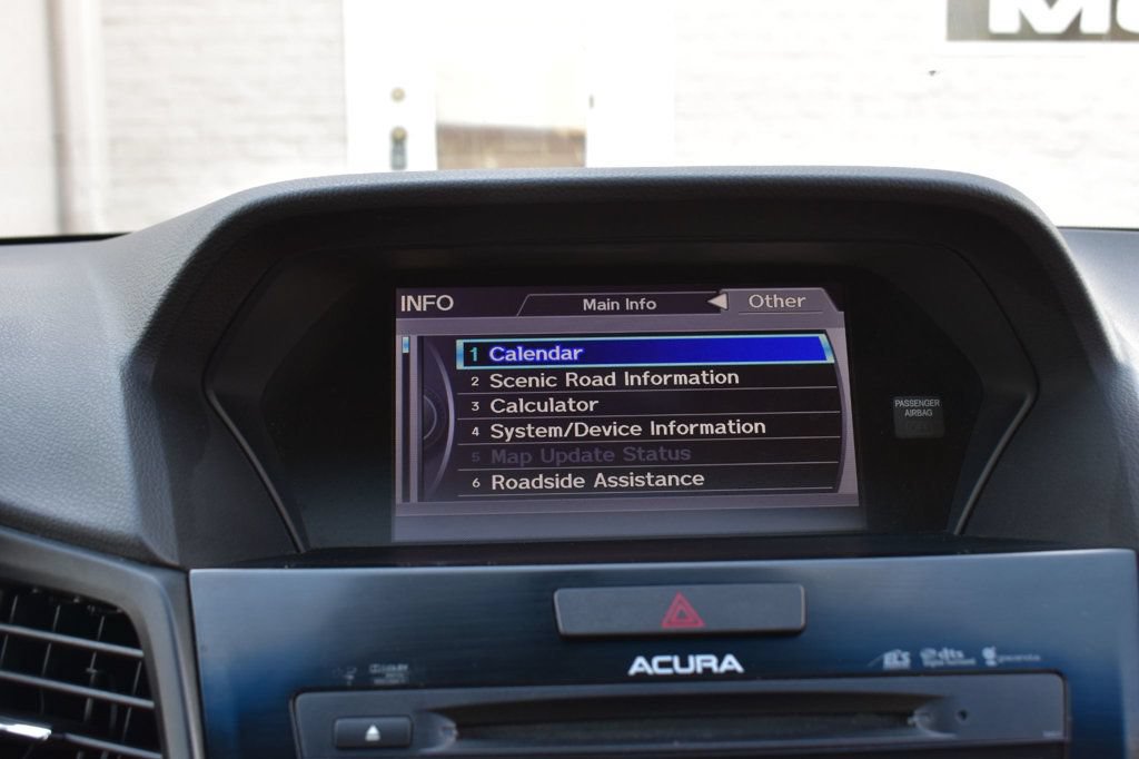 Used 2014 Acura ILX w/ Technology Package FWD image 37