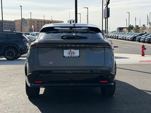 Certified 2024 Nissan Ariya FWD image 5