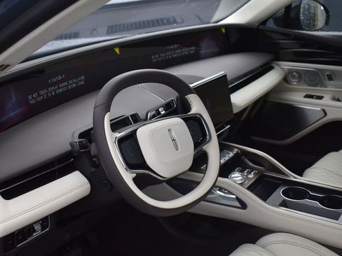 New 2026 Lincoln Nautilus Black Label image 8