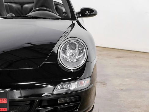 Used 2006 Porsche 911 Carrera S image 40