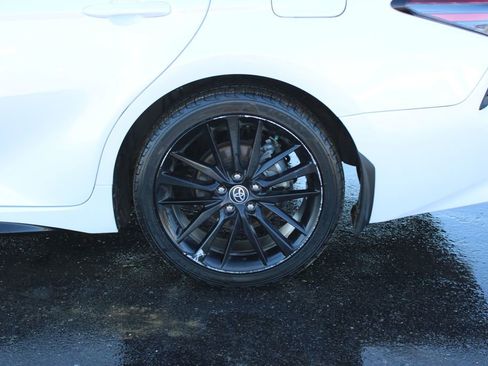 Used 2023 Toyota Camry XSE image 19