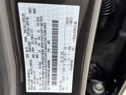 New 2025 Ford Bronco 4-Door image 29