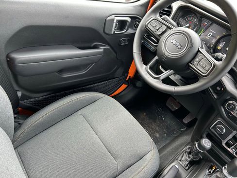 New 2025 Jeep Wrangler Unlimited Sport S 4xe w/ Convenience Group AWD/4WD image 24