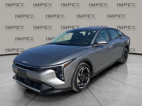 Used 2025 Kia K4 EX image 1