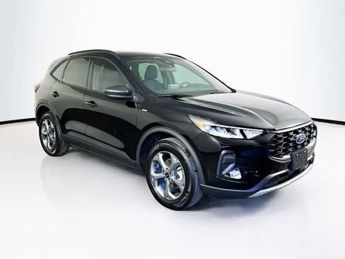 Certified 2025 Ford Escape ST-Line image 24