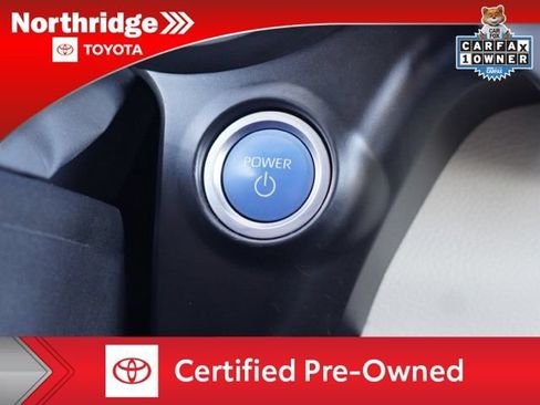 Certified 2024 Toyota Sienna Platinum FWD image 25