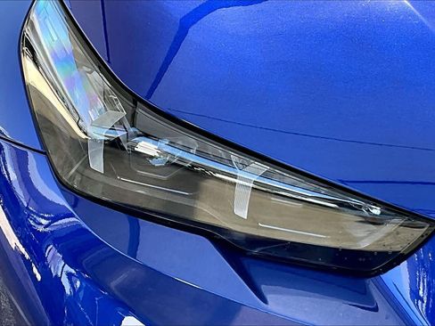 Used 2025 BMW M5 w/ Carbon Package image 28