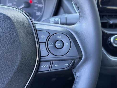 Used 2023 Toyota Corolla SE image 25