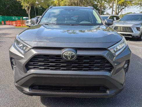 Used 2019 Toyota RAV4 XLE Premium w/ Cold Weather Package FWD image 8