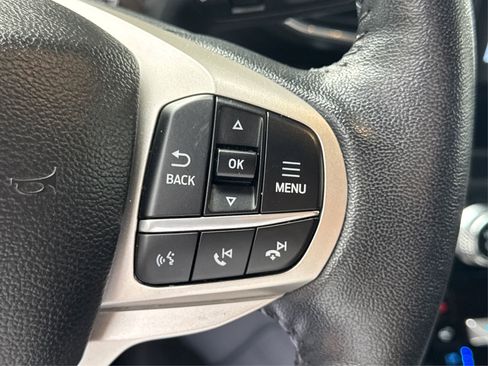 Used 2022 Ford Explorer Limited image 33