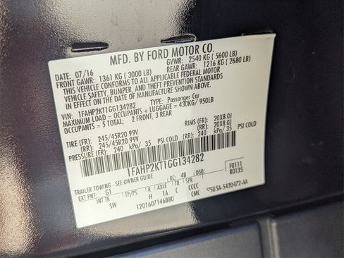 Used 2016 Ford Taurus SHO w/ Equipment Group 401A image 30