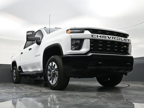 Used 2023 Chevrolet Silverado 2500 Custom w/ Custom Value Package image 27