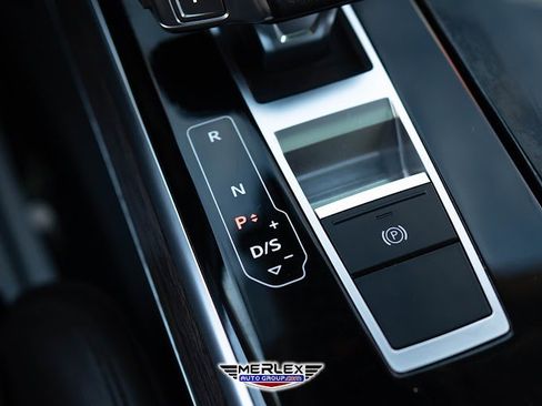 Used 2021 Audi A8 L 4.0T w/ Interior Protection Package AWD/4WD image 25