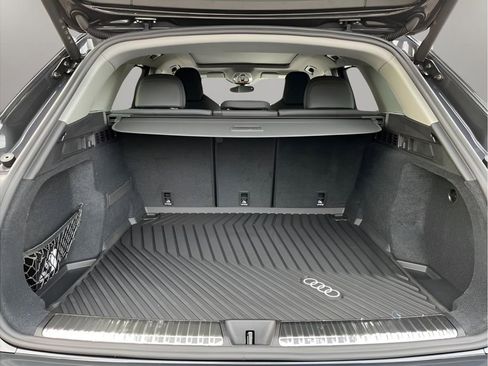 New 2025 Audi Q5 Premium Plus image 17