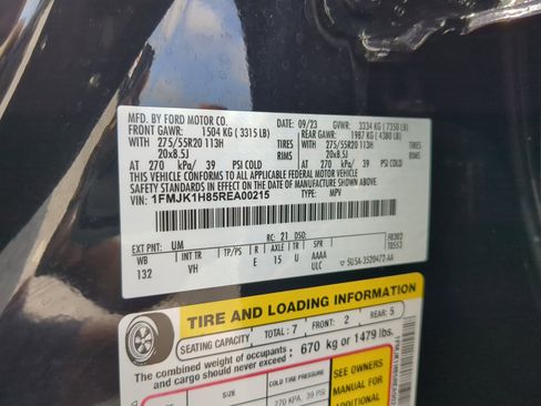 Certified 2024 Ford Expedition Max XLT RWD image 29