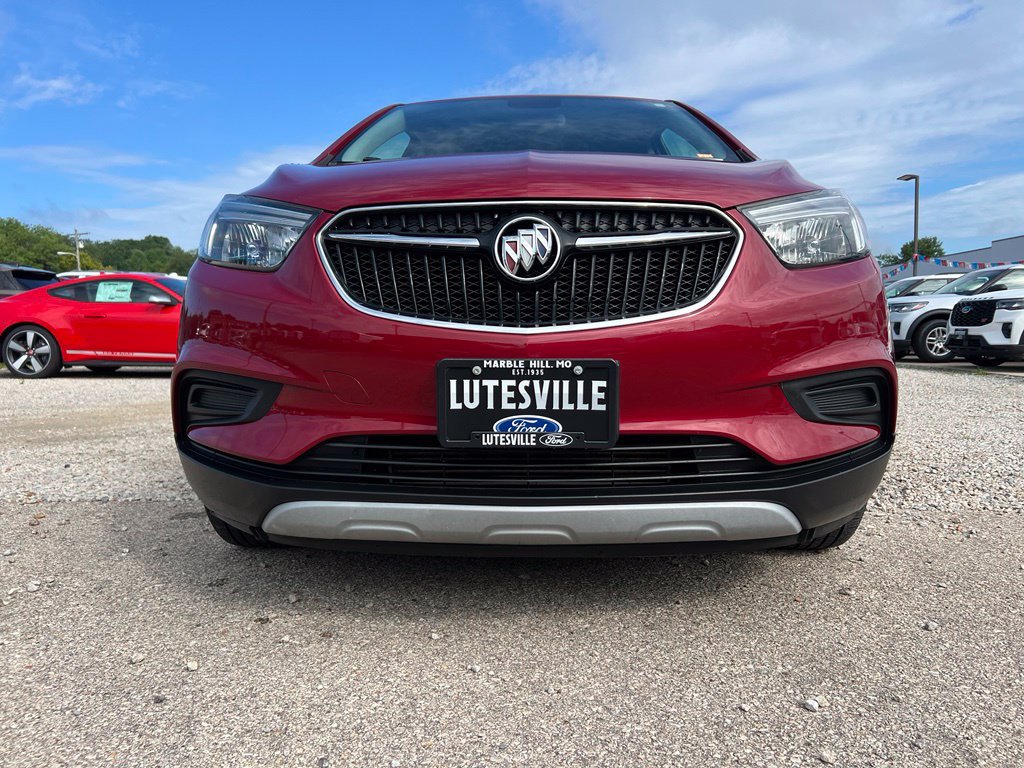 Used 2020 Buick Encore Preferred FWD image 3