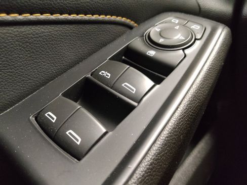 Used 2021 Chevrolet Traverse LT AWD/4WD image 27