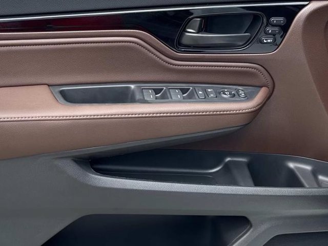 New 2027 Honda Odyssey Touring image 9