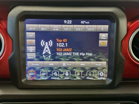 Used 2020 Jeep Wrangler Unlimited Rubicon AWD/4WD image 17