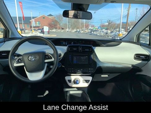 Used 2017 Toyota Prius Two w/ Prius Two Safety Plus Package image 15