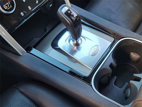 Used 2020 Land Rover Discovery Sport SE R-Dynamic image 18