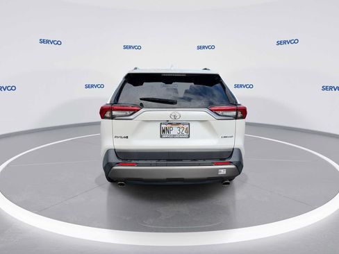 Used 2022 Toyota RAV4 Limited FWD image 7