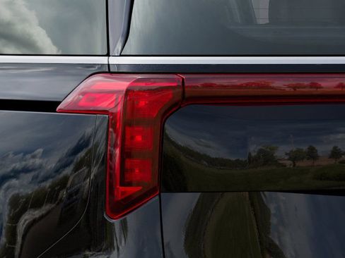 New 2026 Kia Carnival LXS image 11