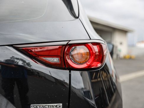Used 2020 MAZDA CX-5 Sport FWD image 8