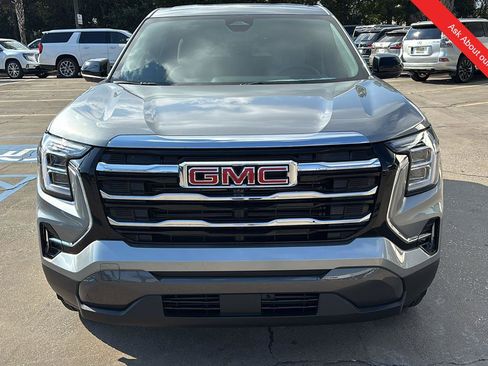 New 2026 GMC Terrain Elevation w/ Technology Package II FWD image 2