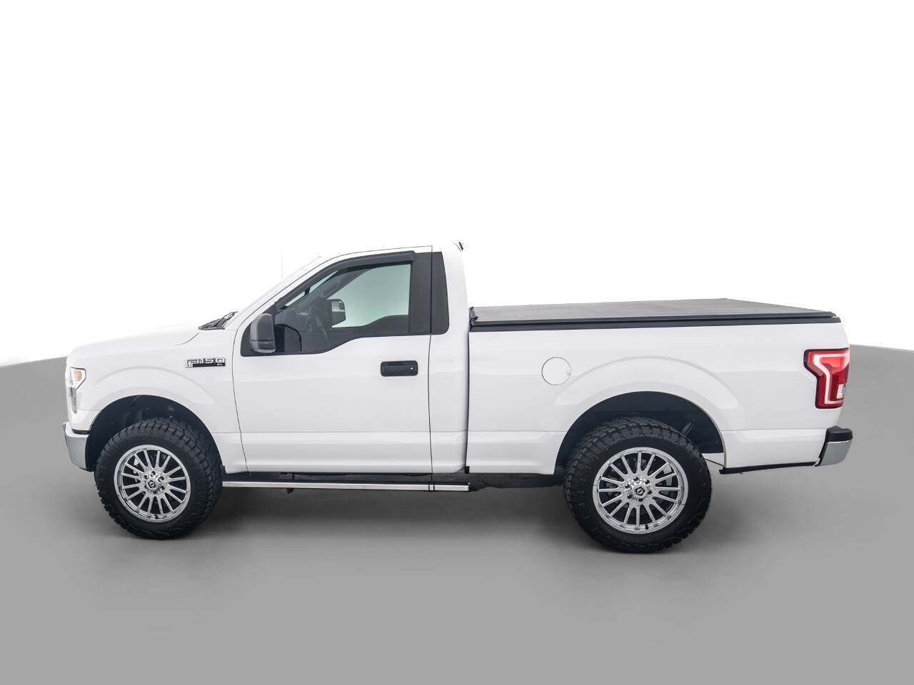 Used 2016 Ford F150 XL w/ Equipment Group 101A Mid RWD image 8