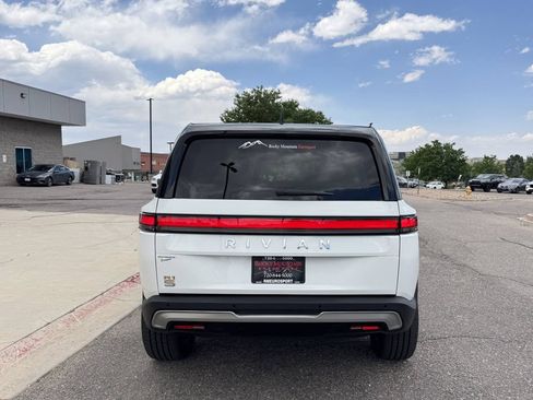 Used 2023 Rivian R1S Adventure AWD/4WD image 7