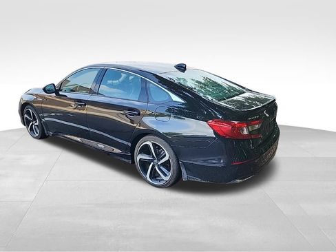 Used 2022 Honda Accord Sport image 4