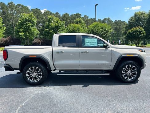 New 2026 GMC Canyon Denali AWD/4WD image 25